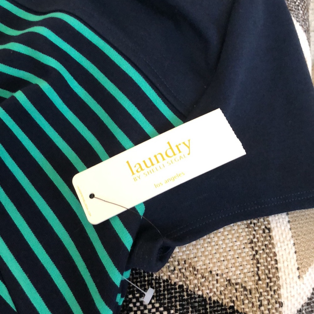 - Dress by Laundry by Shelli Segal. NWT - Picture 10 of 10